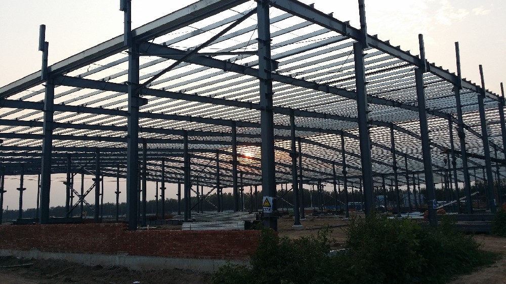 關(guān)于鋼結(jié)構(gòu)建筑的五個(gè)安裝技術(shù)介紹